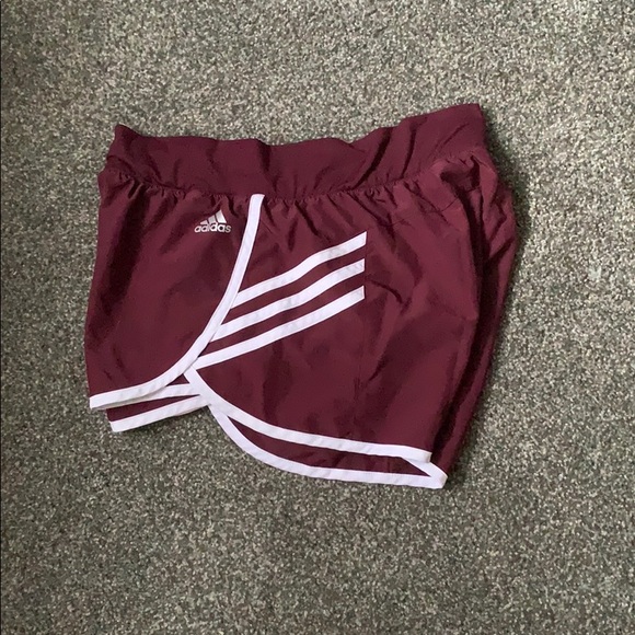 Too small - Picture 3 of 3